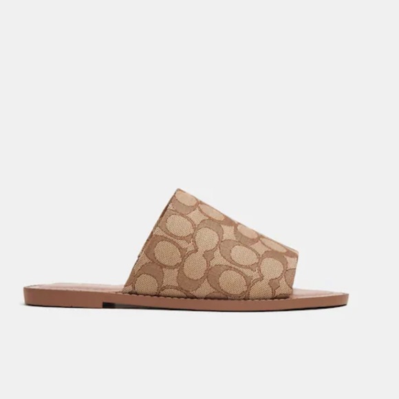 New in Box Coach Hazel Sandals in Signature Jacquard. - Picture 5 of 7